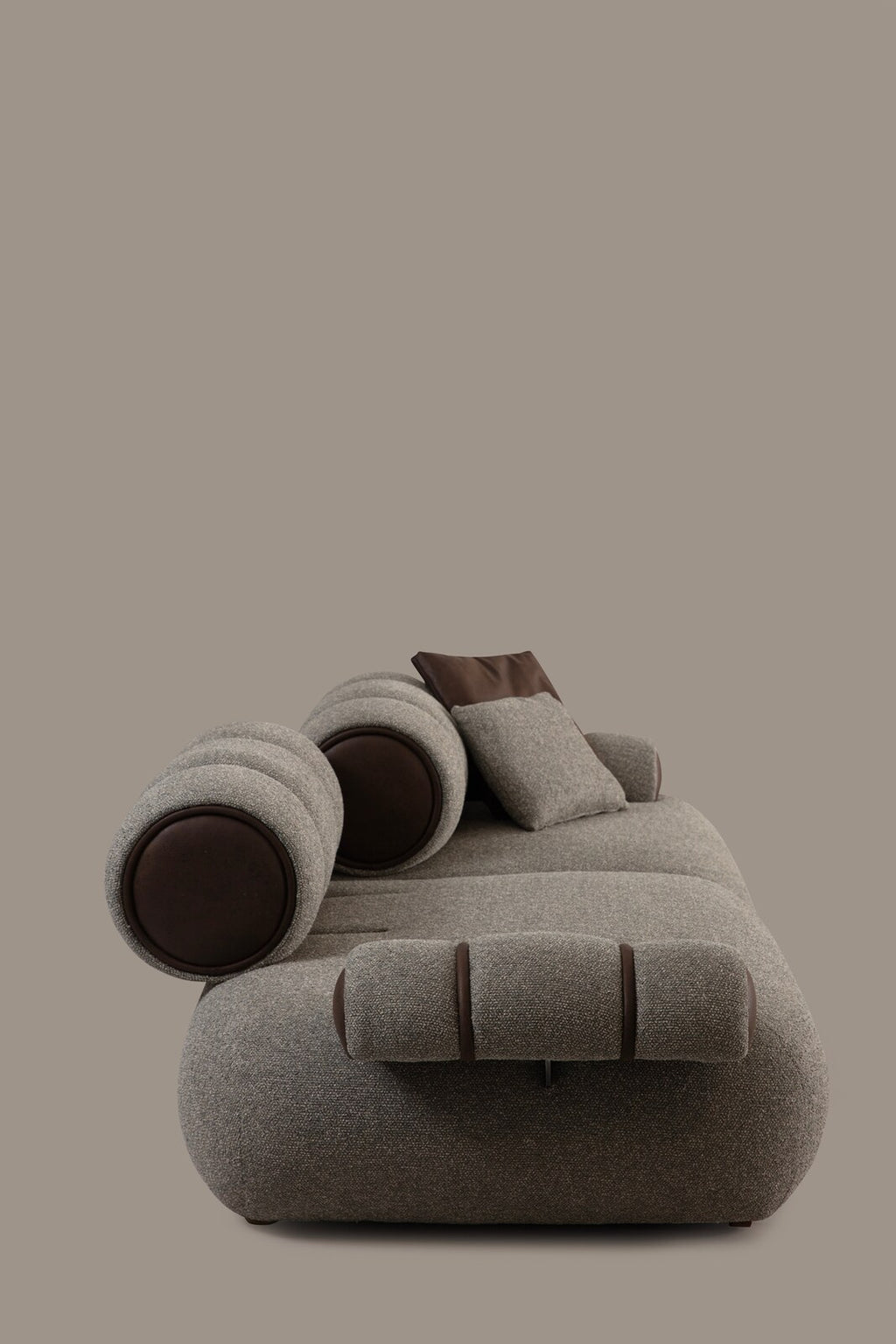 Conte Sofa