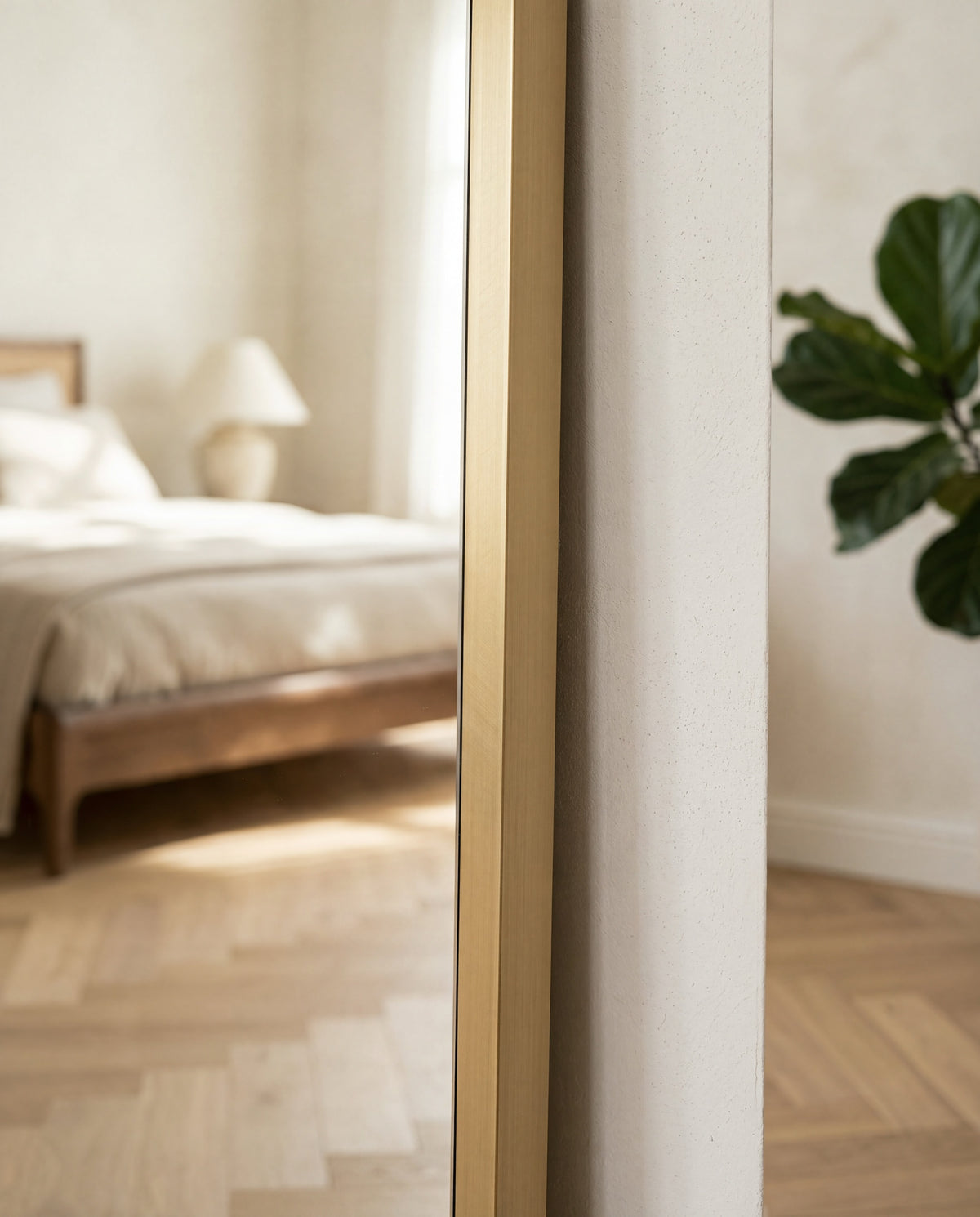 Grote Ovale Staande Spiegel – Gouden Metalen Lijst 180x100cm