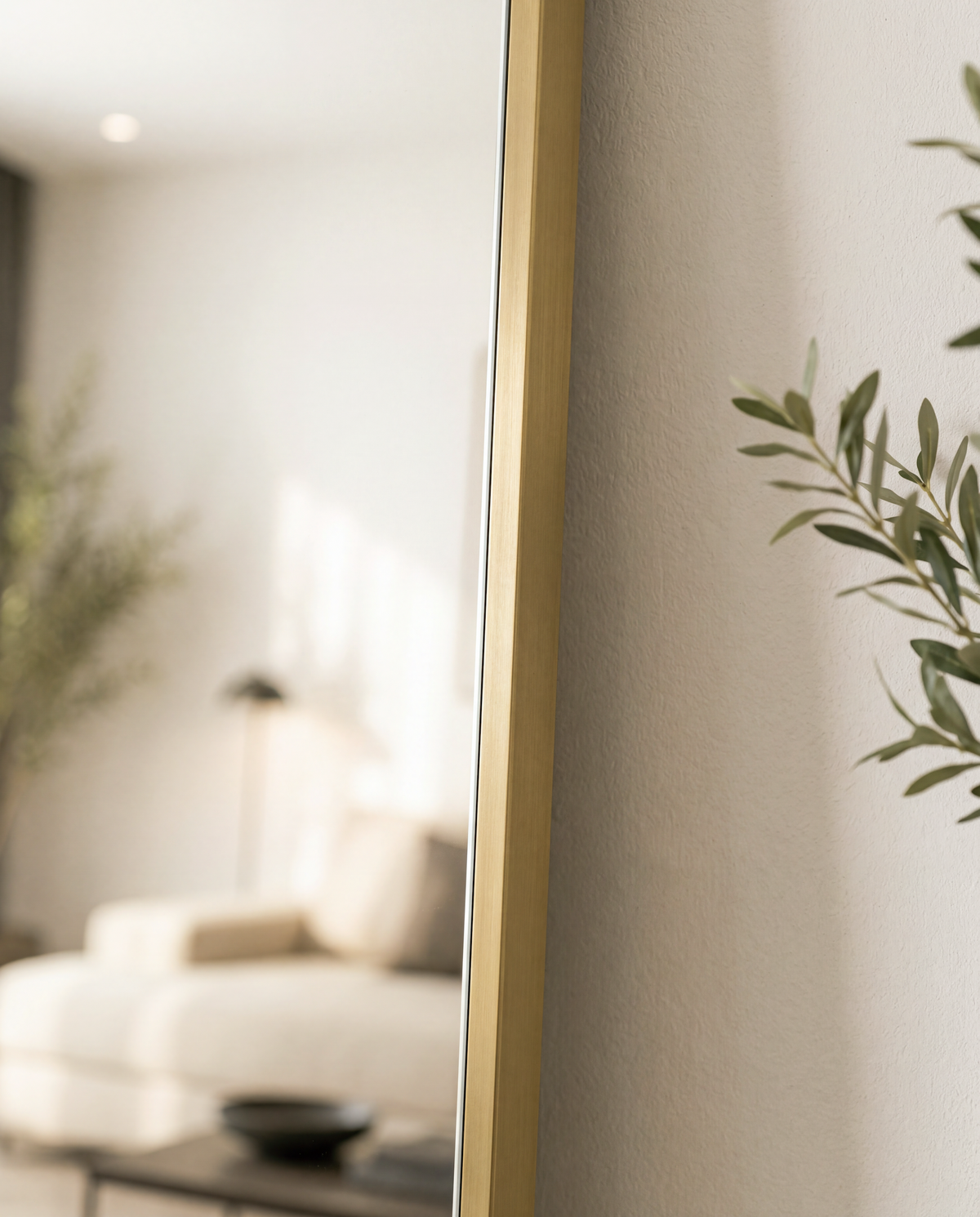 Grote Rechthoekige Staande Spiegel – Gouden Metalen Lijst 180x100cm